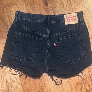 Size 27, black, high wasted Levi’s shorts